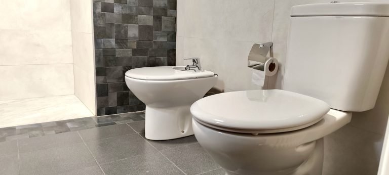 Bano 201 Hostal Hispano 7